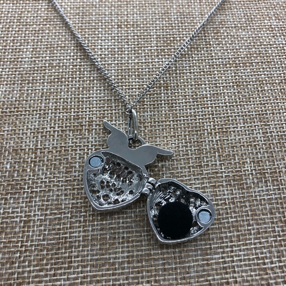 Difuser Owl Necklace - Picture 4 of 4